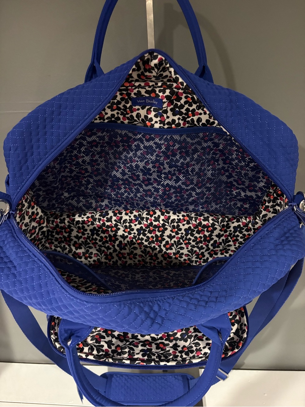 Vera Bradley Royal Blue Quilted Travel Compact weekender with Crossbody Strap - Picture 4 of 8